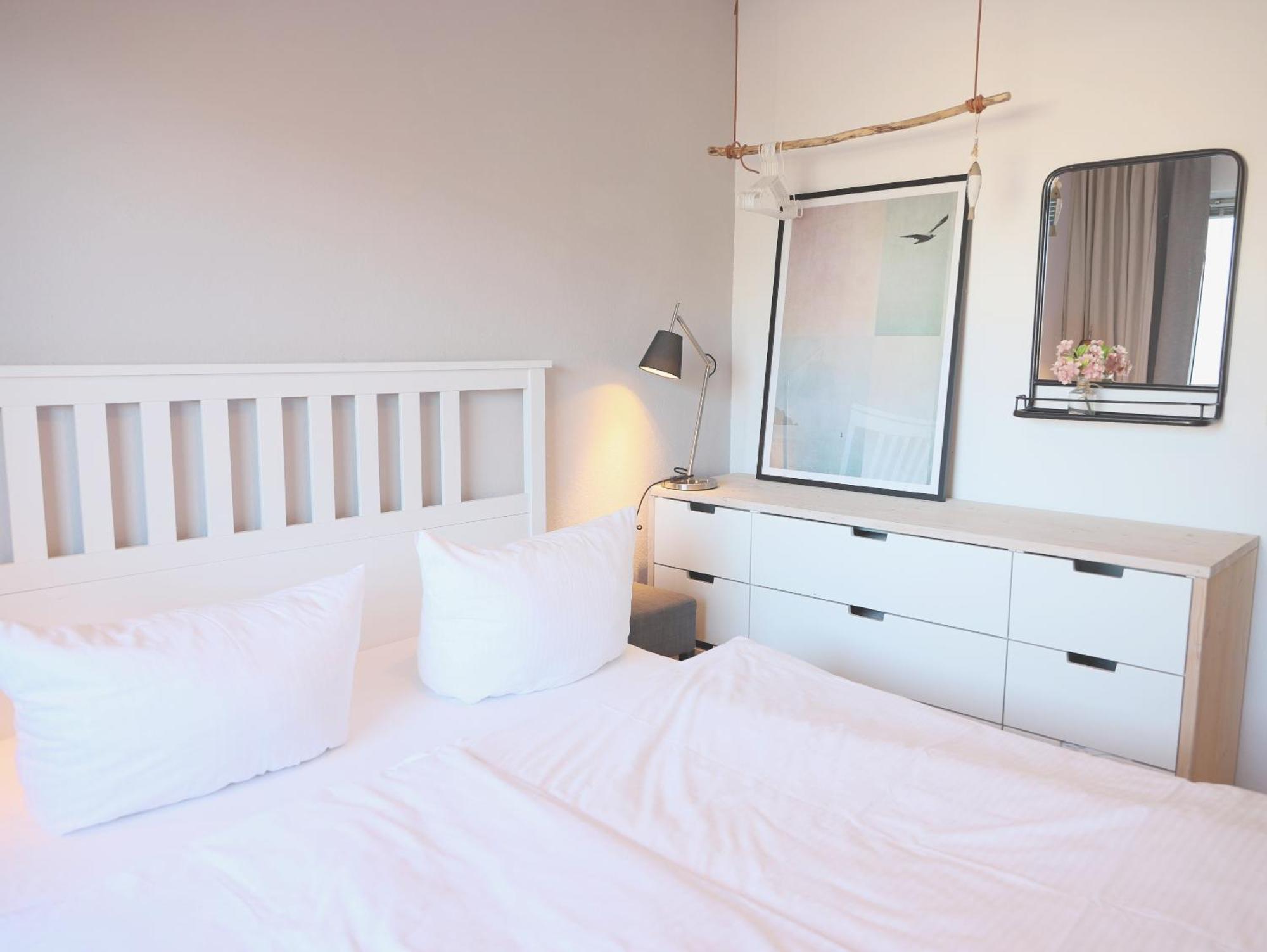 Modernes 2-Zimmer-Appartement Mit Balkon. เวสเทอร์แลนด์ ภายนอก รูปภาพ