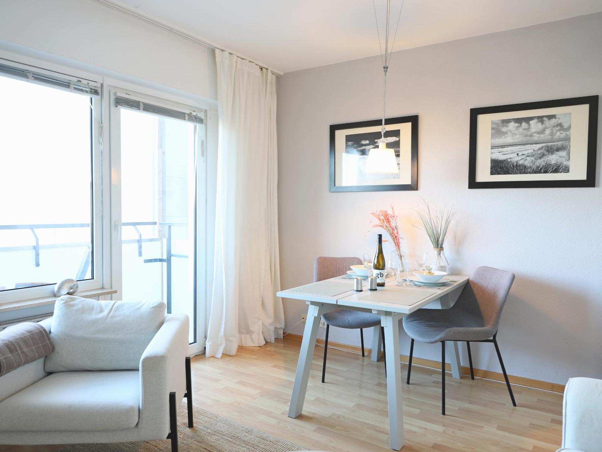 Modernes 2-Zimmer-Appartement Mit Balkon. เวสเทอร์แลนด์ ภายนอก รูปภาพ