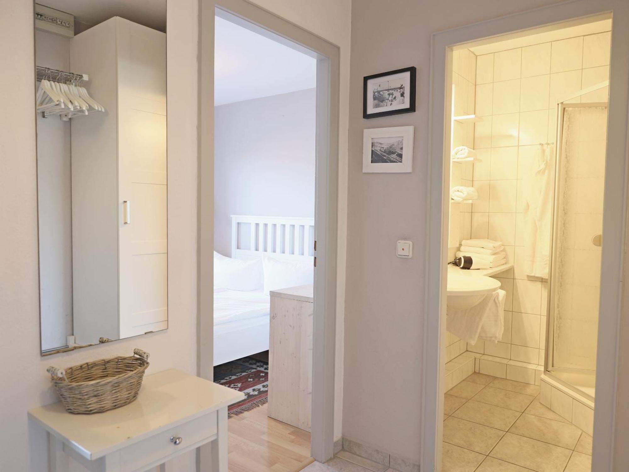 Modernes 2-Zimmer-Appartement Mit Balkon. เวสเทอร์แลนด์ ภายนอก รูปภาพ