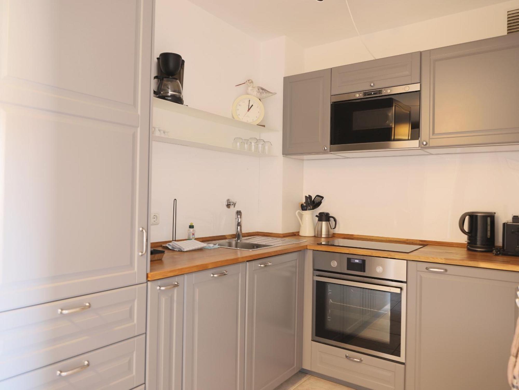 Modernes 2-Zimmer-Appartement Mit Balkon. เวสเทอร์แลนด์ ภายนอก รูปภาพ
